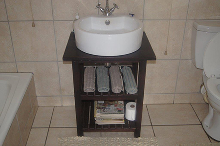 single bathroom basin